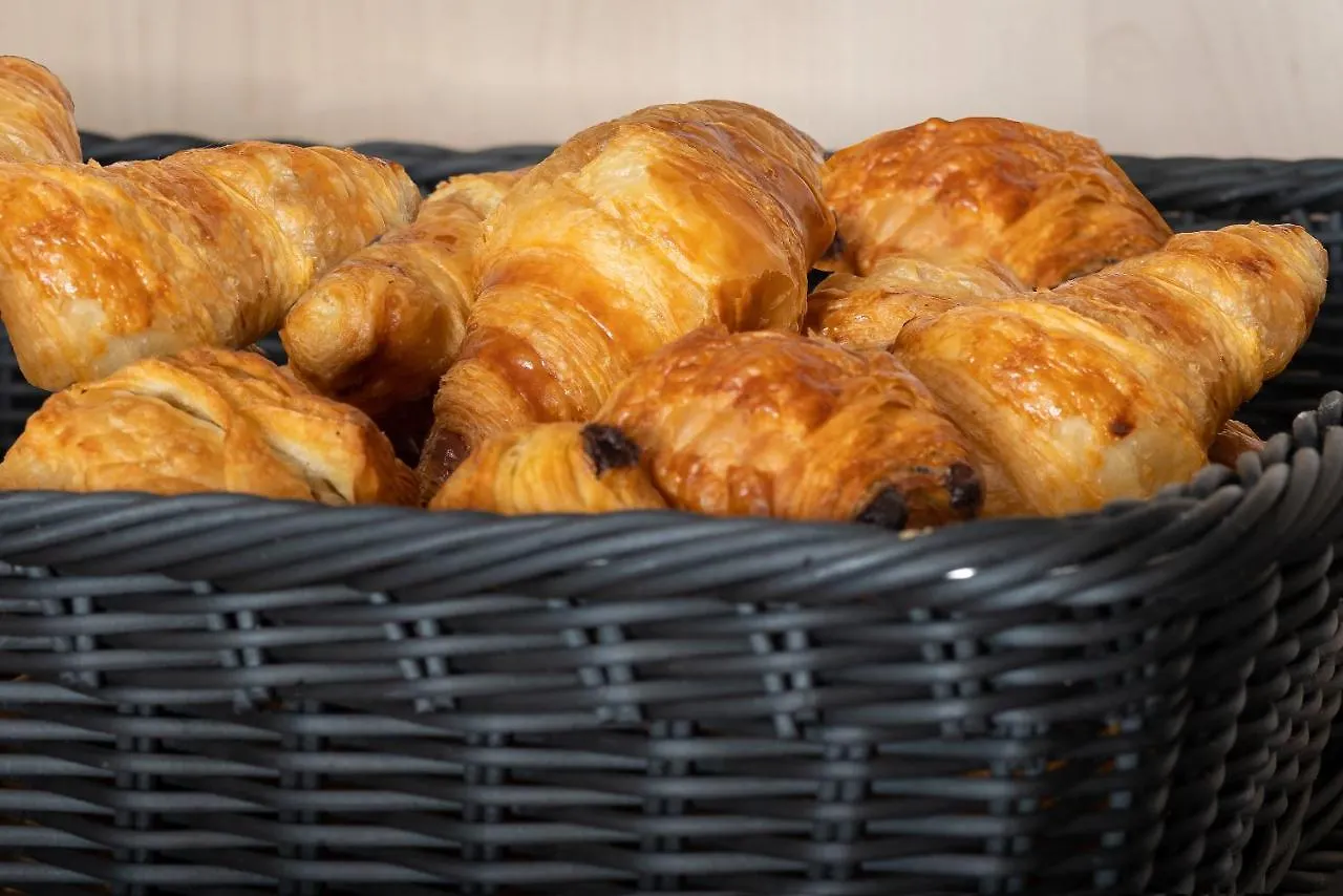 Hotel Holiday Inn - The Niu, Fury Aschheim Messe By Ihg