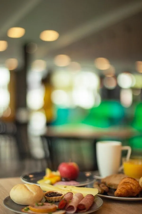 Holiday Inn - The Niu, Fury Aschheim Messe By Ihg