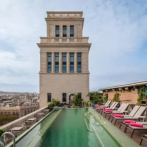 45 Times 4*, Barcelona Spanyolország
